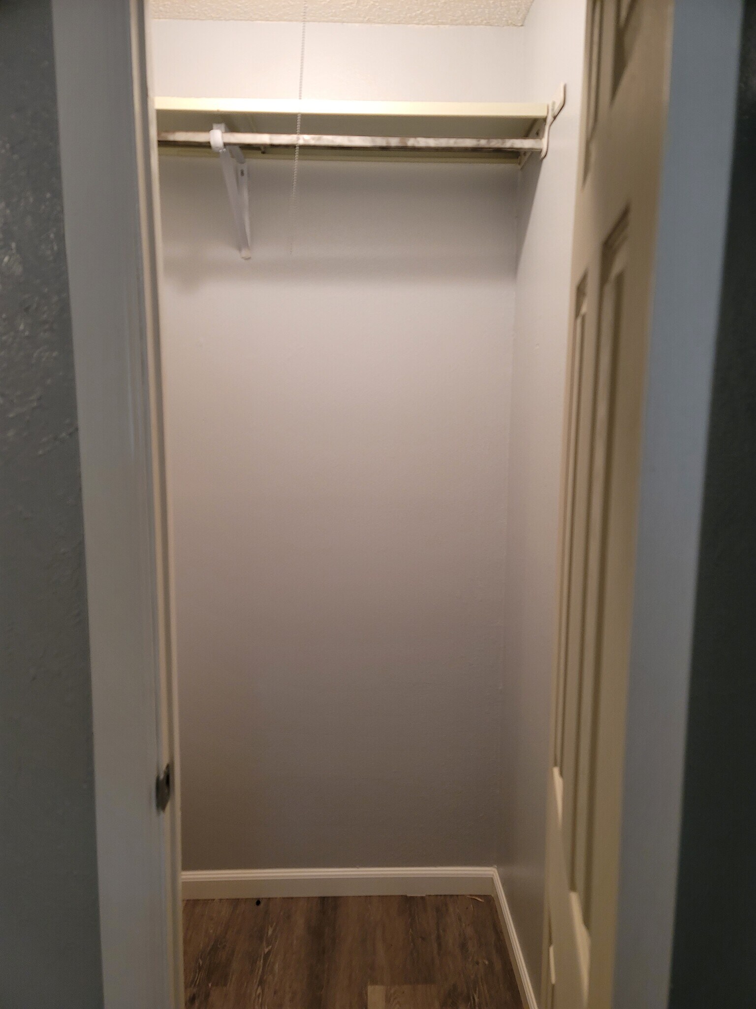 Building Photo - 6702 Deatonhill Dr