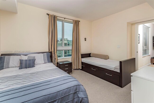 Building Photo - 7355 SW 89th St