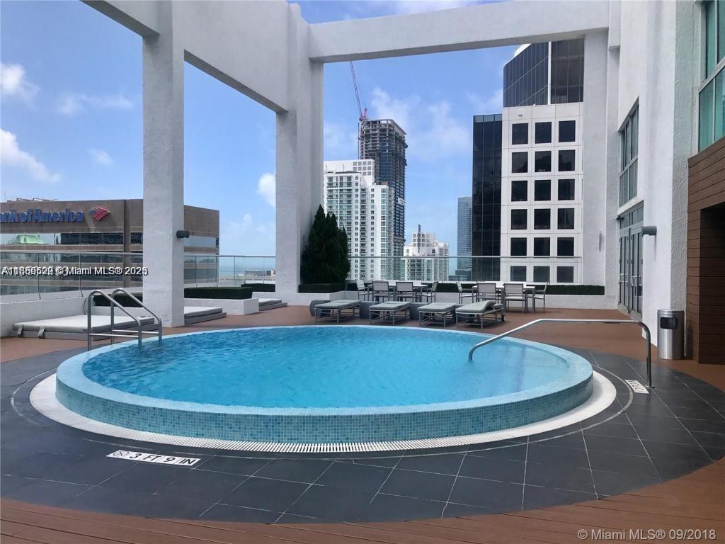 Building Photo - 500 Brickell Ave