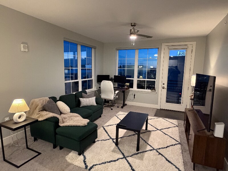 Building Photo - 8700 E 116th St