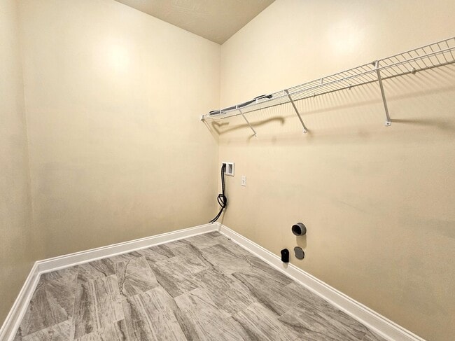 Building Photo - 3019 Kilknockie Dr