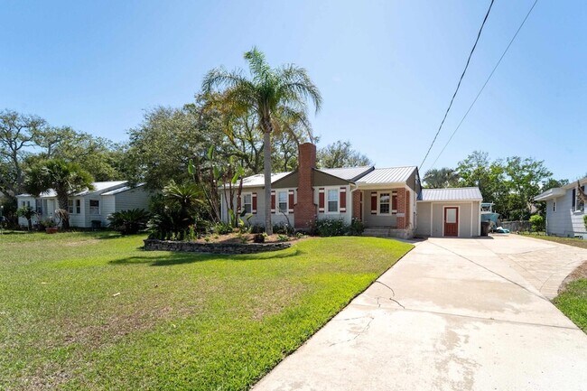 Building Photo - 31 Menendez Rd