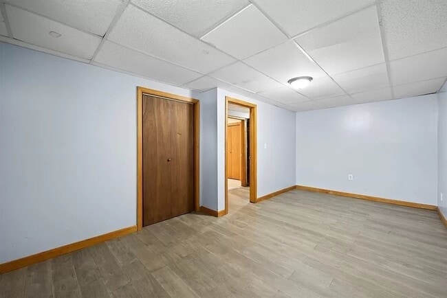 Building Photo - 36 Fitzgerald St