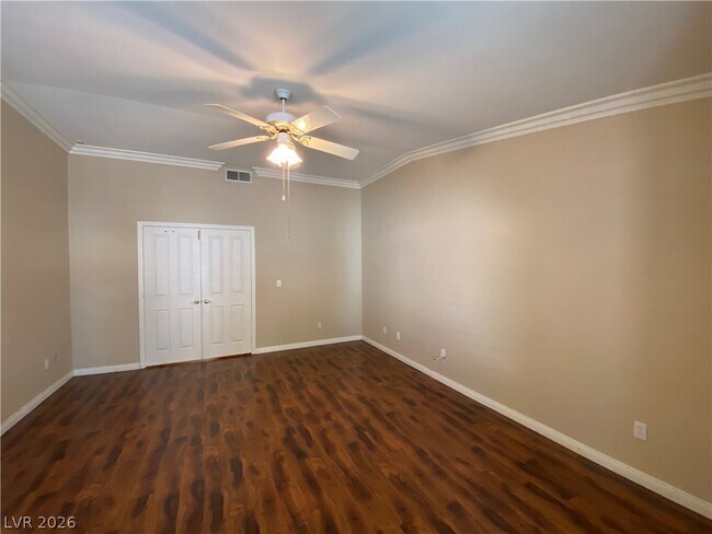 Building Photo - 7816 Waterfalls Ave