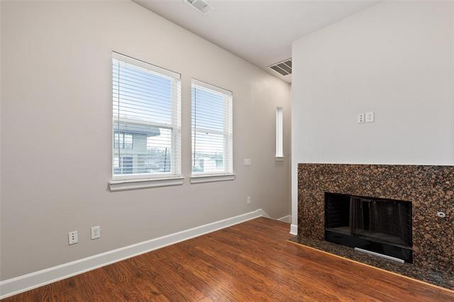 Building Photo - 4311 Hartford St