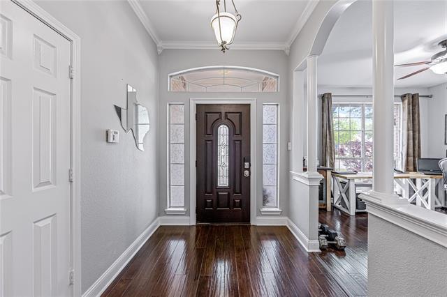 Building Photo - 1534 Wayside Dr