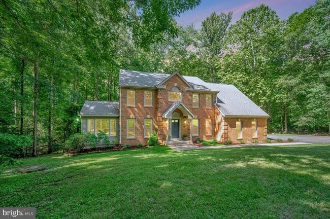 Primary Photo - 2 English Hills Dr