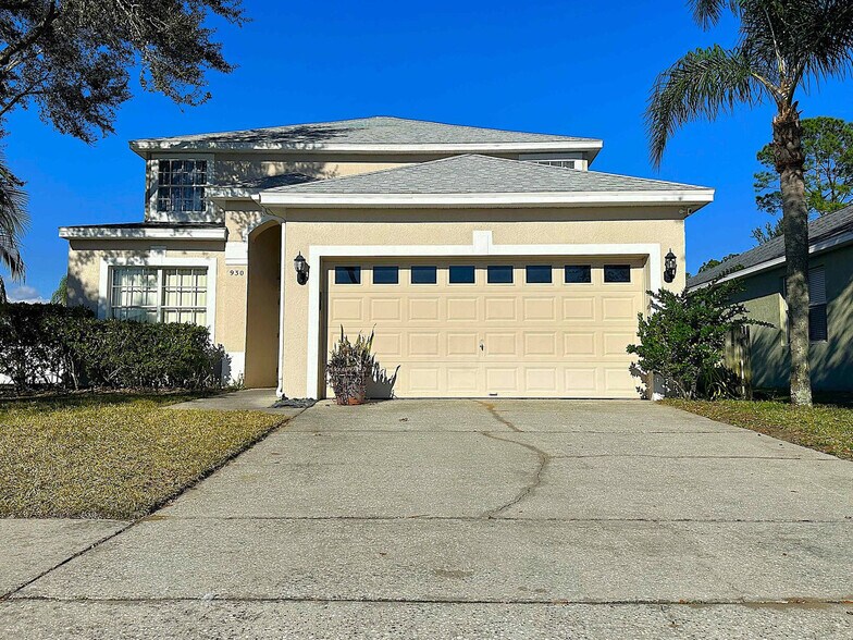 Building Photo - 930 Oxford Dr