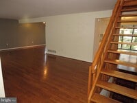 Building Photo - 30 Kings Grant Rd