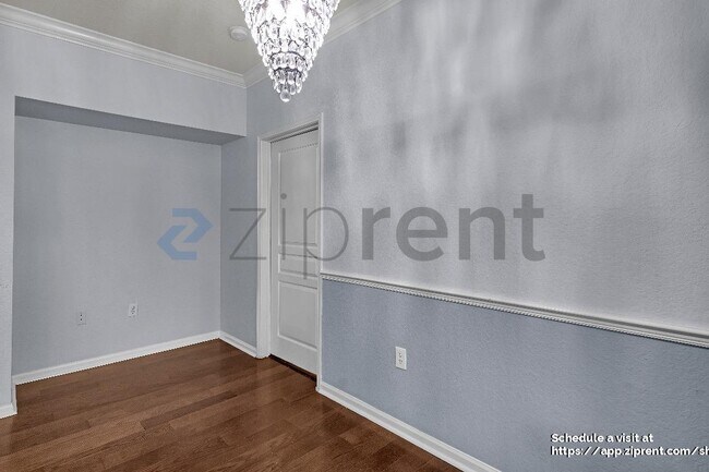 Building Photo - 5125 Palm Springs Blvd