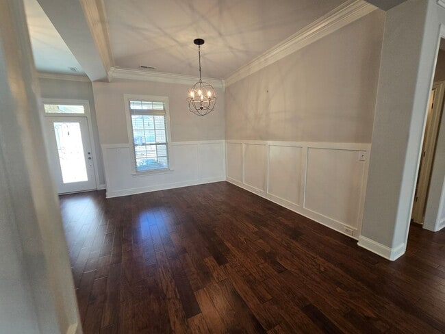 Building Photo - Gorgeous 3 Bedroom, 3 Bath Home Built in 2021- Madison, Alabama
