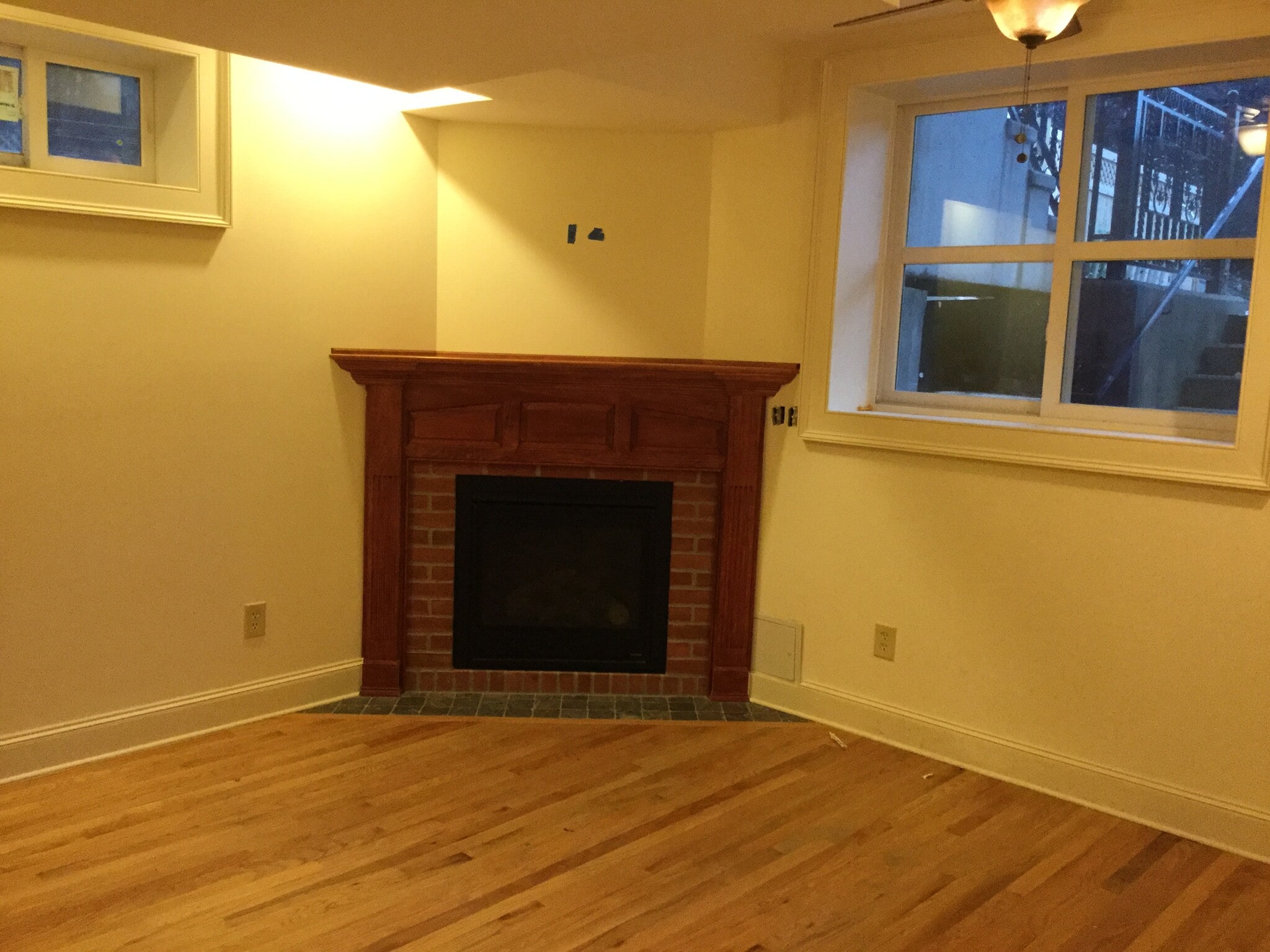 Building Photo - 97 Olive St