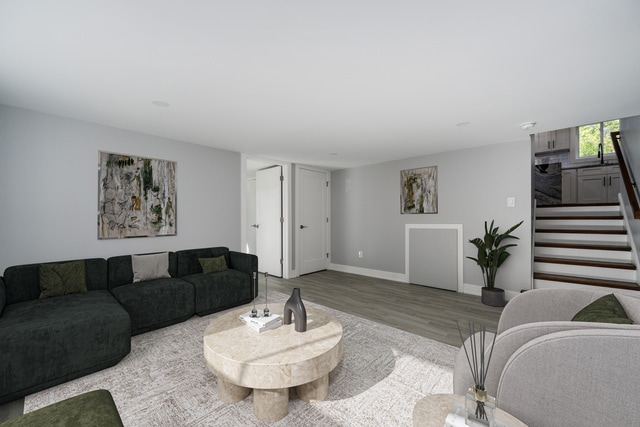 Building Photo - 7225 E Prairie Rd