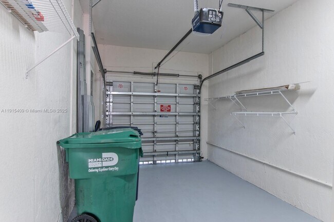 Building Photo - 12435 SW 125th St