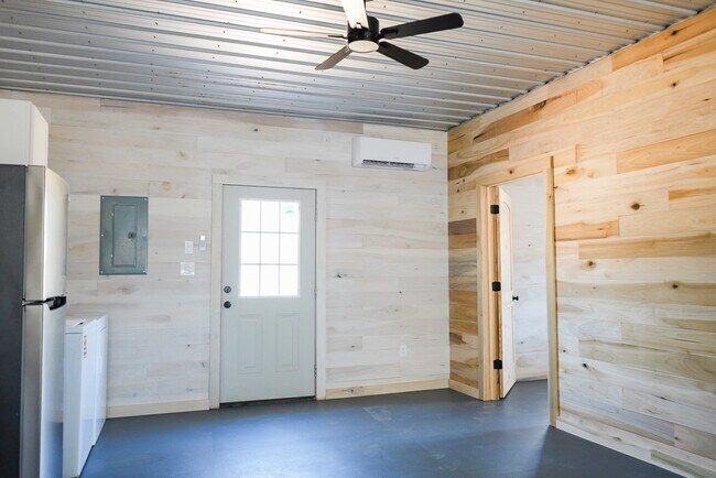 Building Photo - 64 Ted Gran Ln