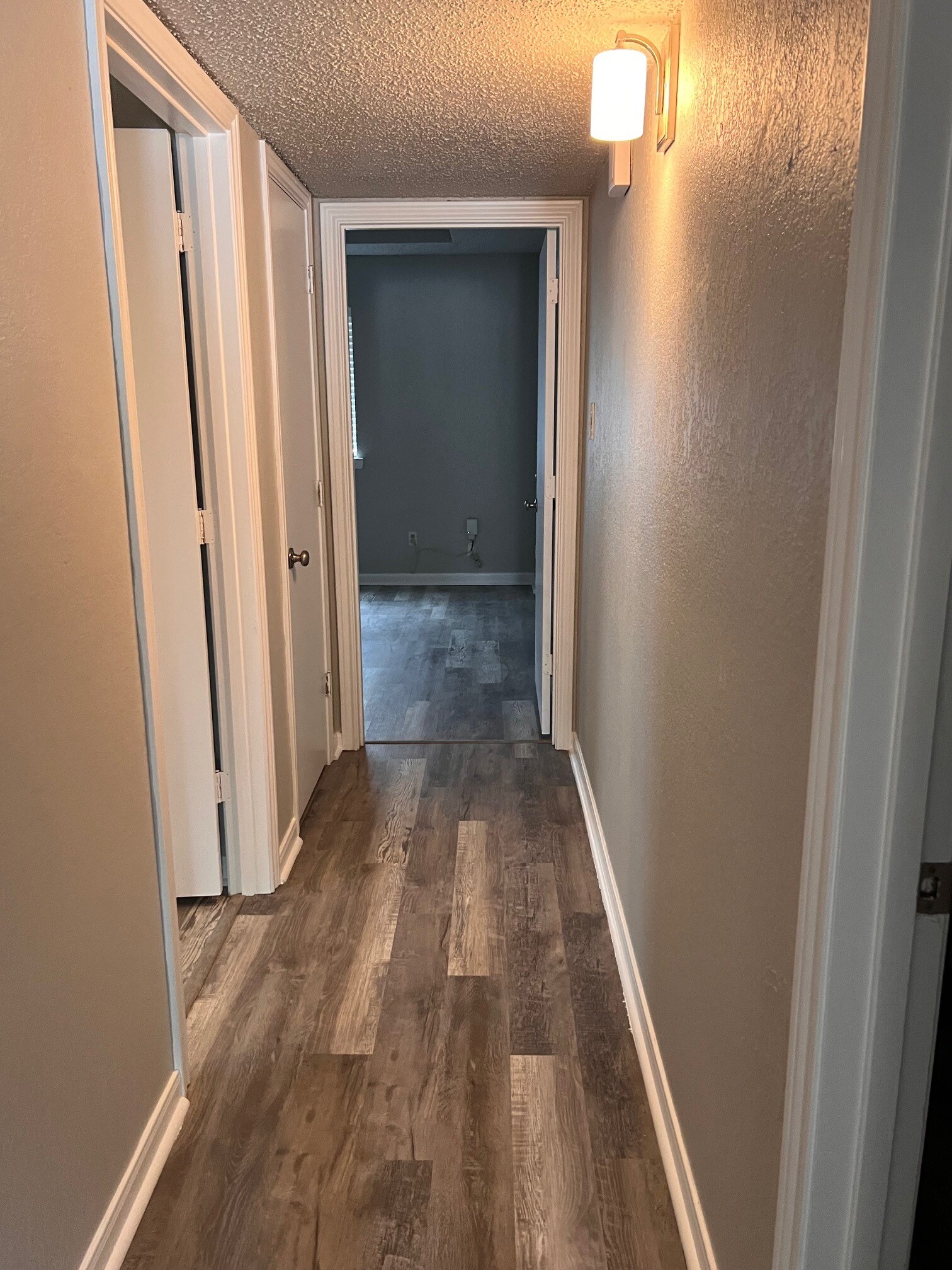 Building Photo - 1411 Lackey Ct