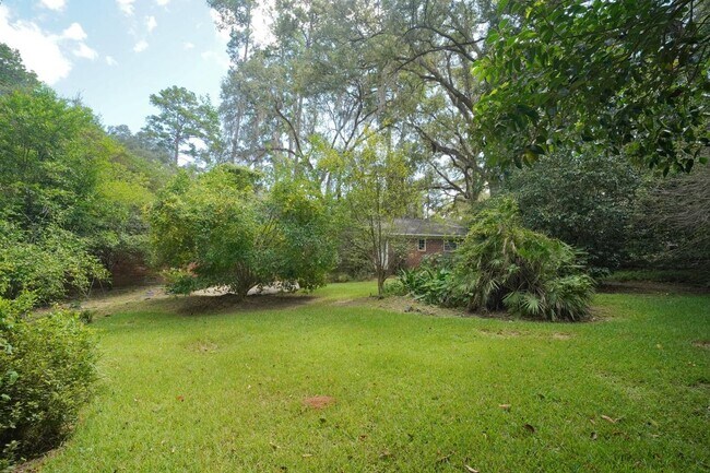 Building Photo - 2328 Armistead Rd