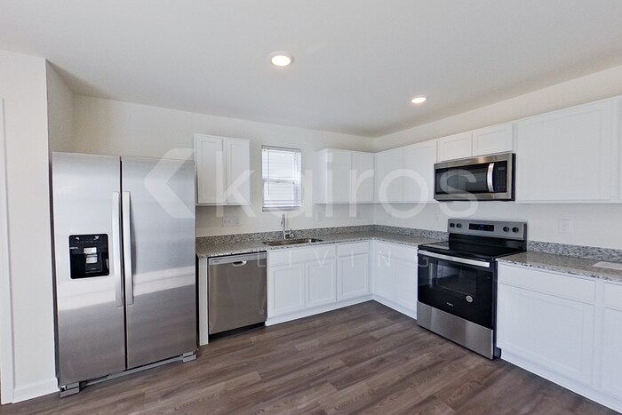Building Photo - 7021 Peppermill Way