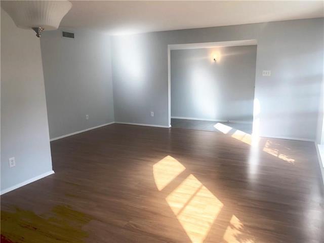 Building Photo - 4425 Mayflower Dr