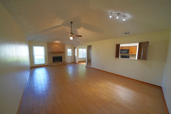 Building Photo - 4211 Colonneh Trail