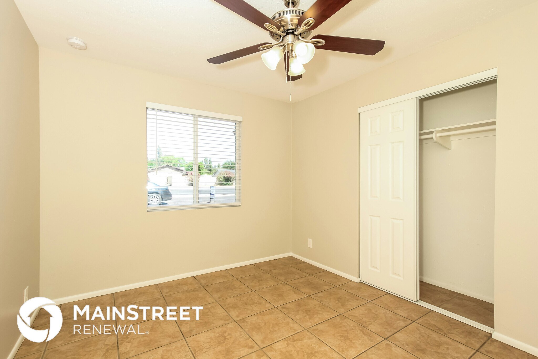 Building Photo - 7540 N 35th Ave