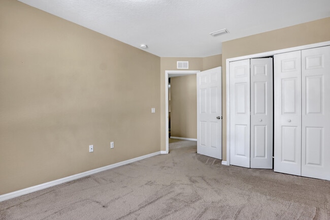 Building Photo - 480 L M Davey Ln