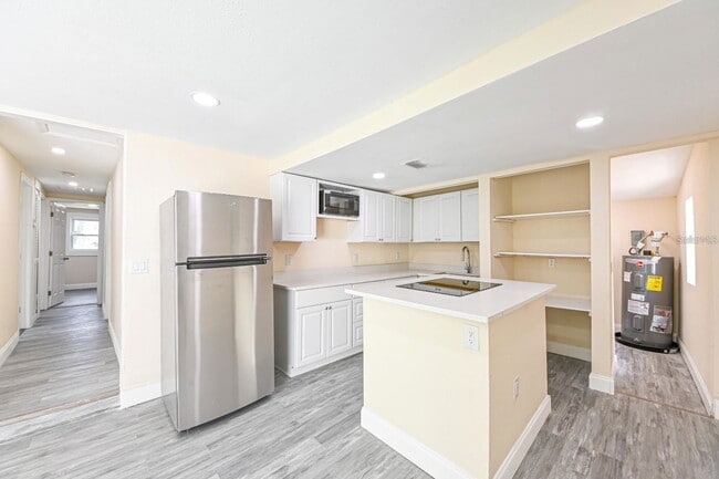 Building Photo - 5620 1st St