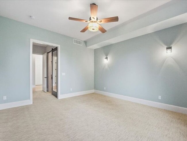 Building Photo - 3500 S Morain St