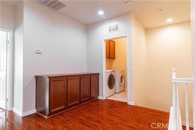Building Photo - 4120 Paredo Way