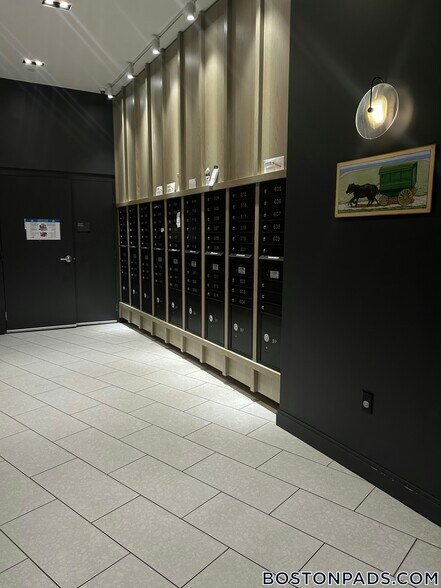 Building Photo - 55 Brighton Ave