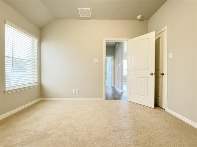 Building Photo - 406 George Dr
