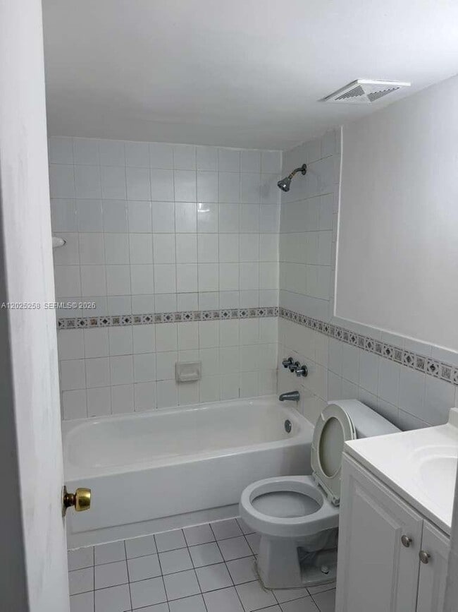 Building Photo - 251 NW 177th St