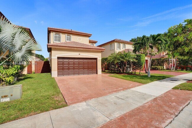 Primary Photo - 4417 NW 113th Pl