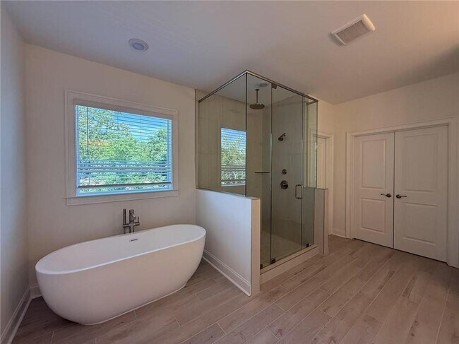 Building Photo - 780 Garden Reserve Ln