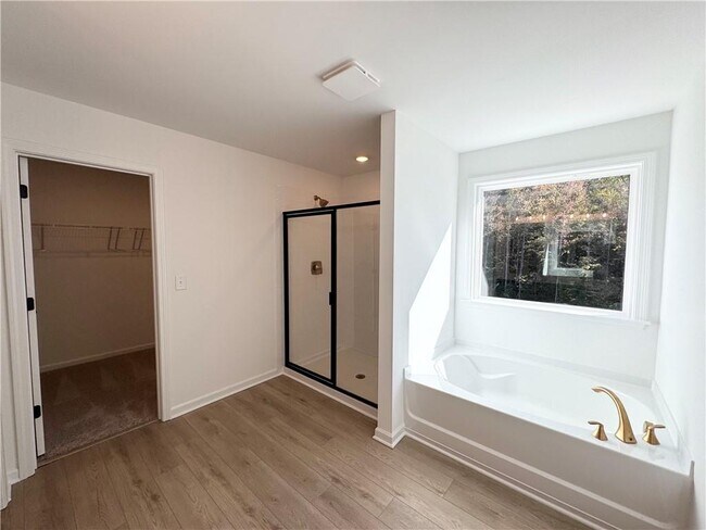 Building Photo - 51 Gresham Ct