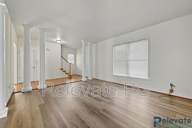 Building Photo - 1803 Rose Ave