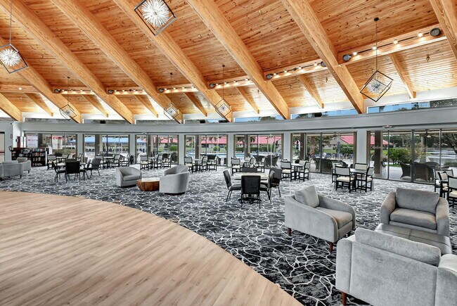 Building Photo - 7585 Lexington Club Blvd