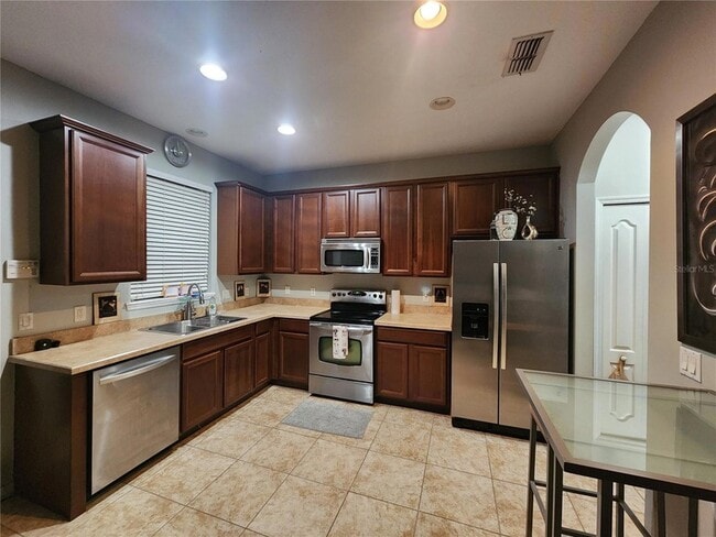 Building Photo - 13209 Silver Strand Falls Dr