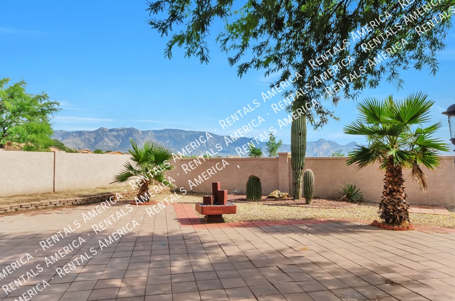 Building Photo - 60191 Verde Vista Ct