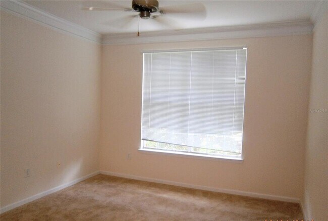 Building Photo - 12825 Madison Pointe Cir