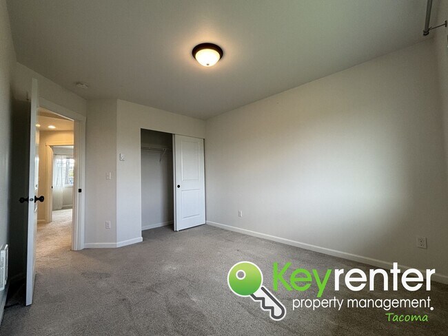 Building Photo - Stylish 4-Bedroom Home with Finished Basem...