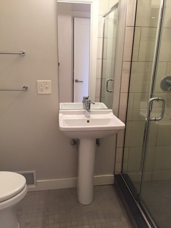 Building Photo - 72 Hamilton St