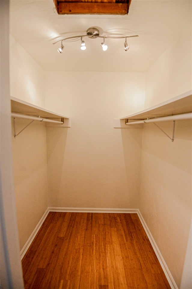 Building Photo - 108 E 3rd Ave