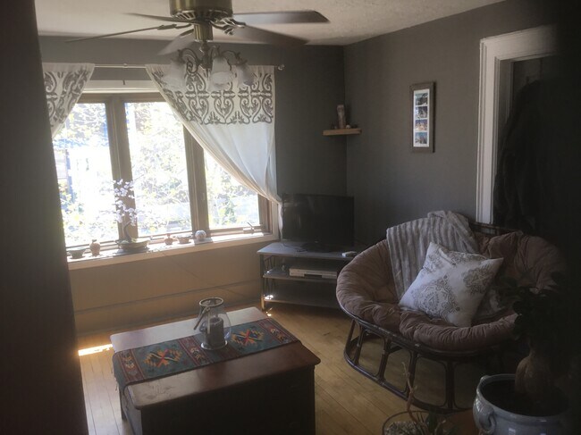 Building Photo - 1503 N Jefferson St