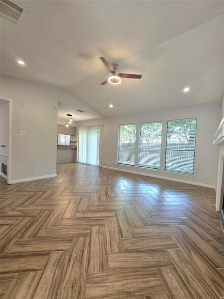 Building Photo - 1417 Hyridge Cir