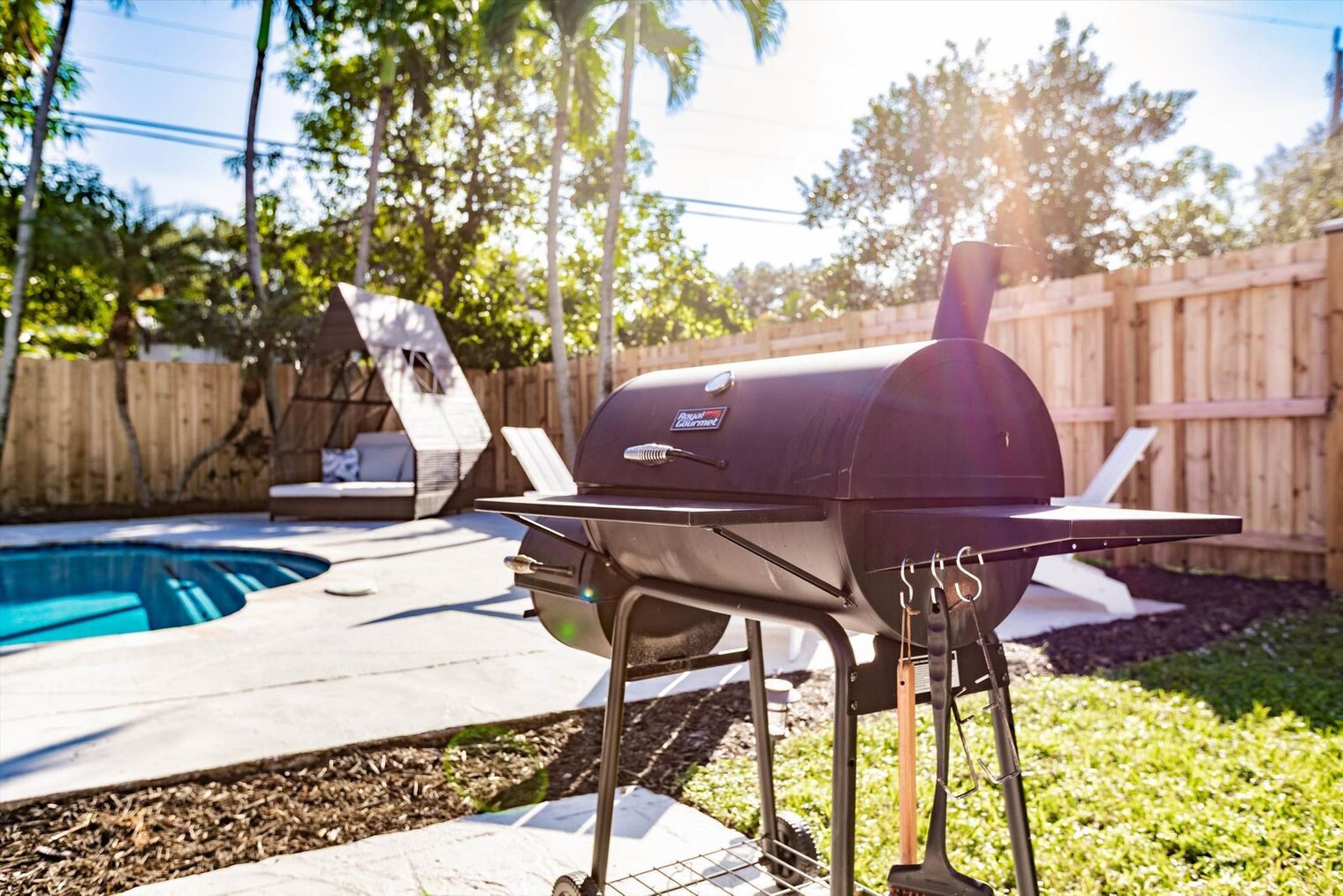 Building Photo - 716-720 Southwest 14th Court-SI FL1-ID1475646P