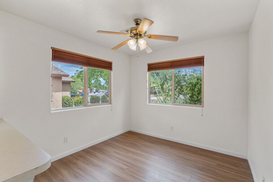 dining area - 8778 S Desert Valley Way