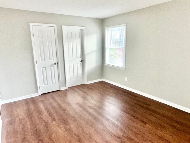 Building Photo - Convenient, Updated Rental in Garner Town Limits