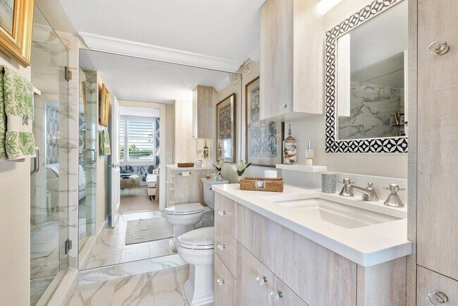 Building Photo - 1701 S Flagler Dr