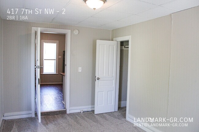 Building Photo - 417 7th St NW